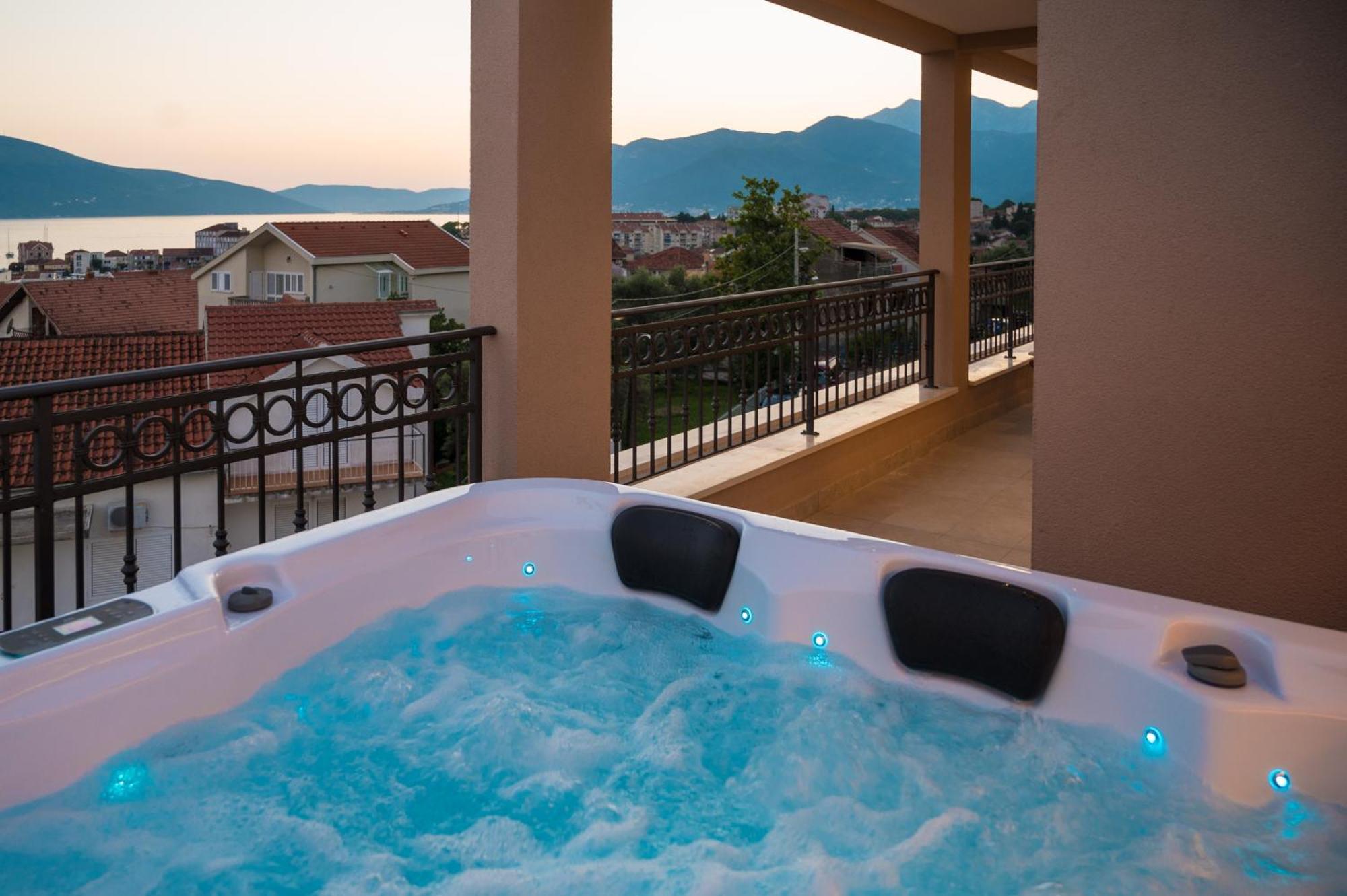 Luxury Apartments Ivanovic Tivat Exterior photo